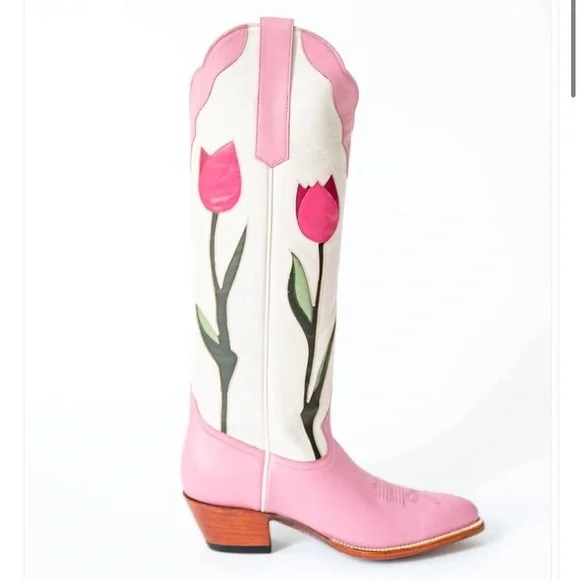 Petite Paloma boots. Ladies Size 6. - Picture 2 of 11